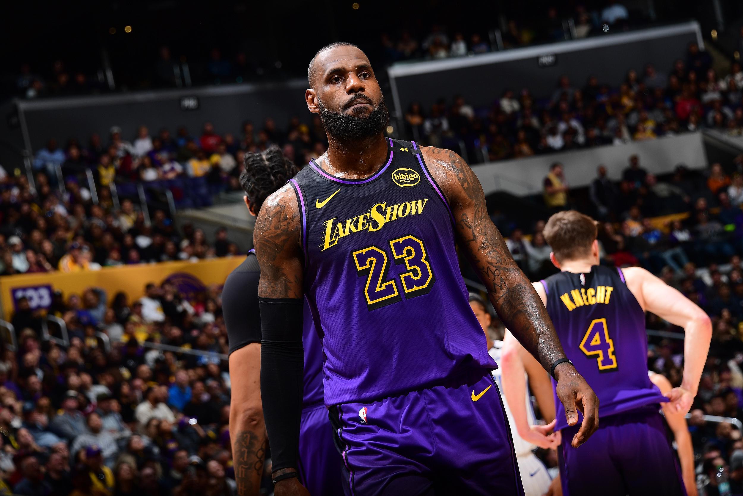 必发注册入口-巴克利：NBA设置第二土豪线，就是因为詹杜等人抱团引起的